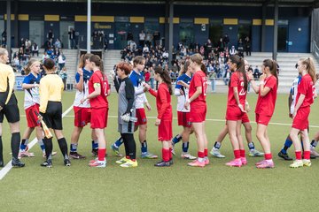 Bild 30 - wCJ Pokalfinale (HSV - ETV)